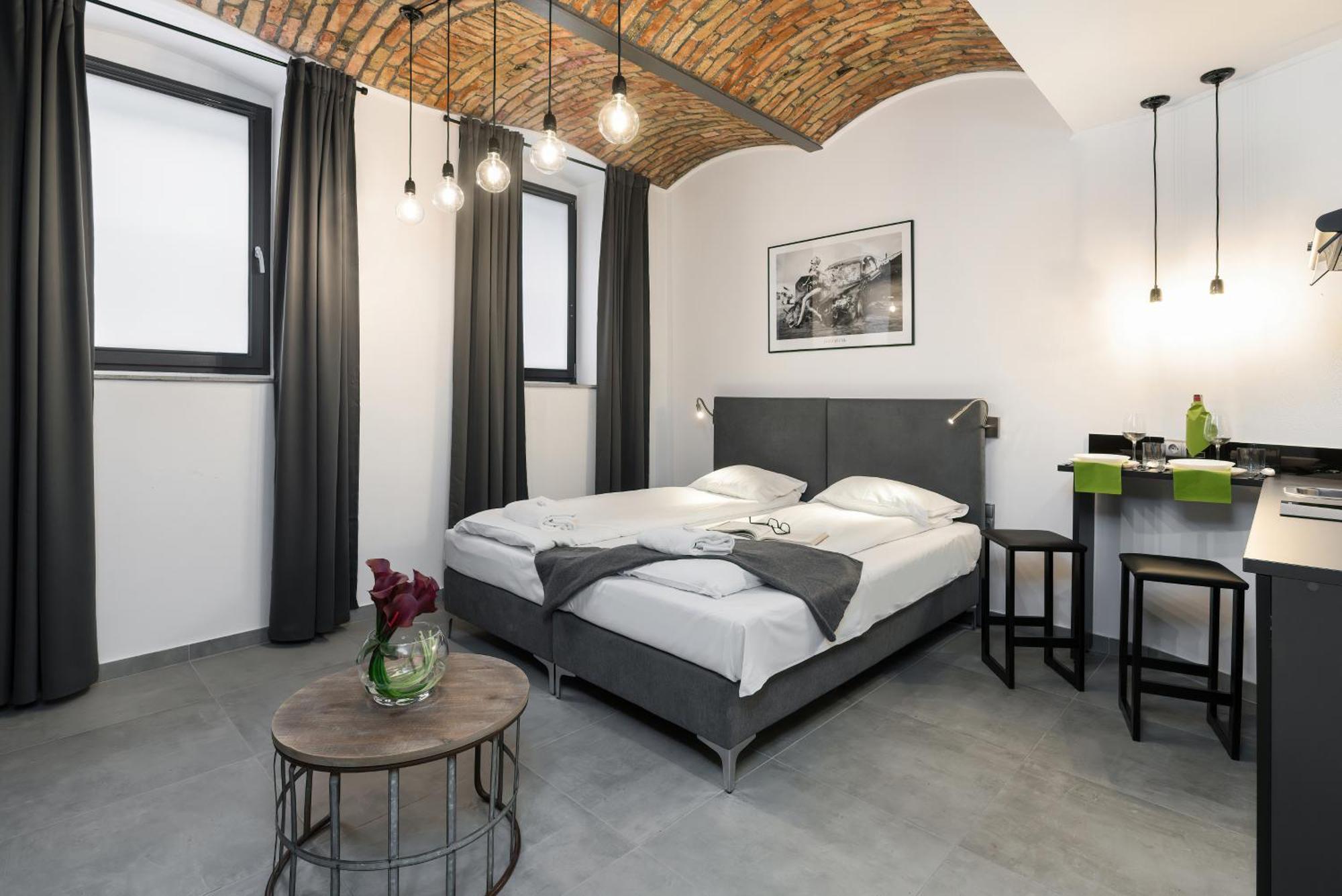 Level -1 Loft Apartments City Center By Renters Poznan Exterior foto