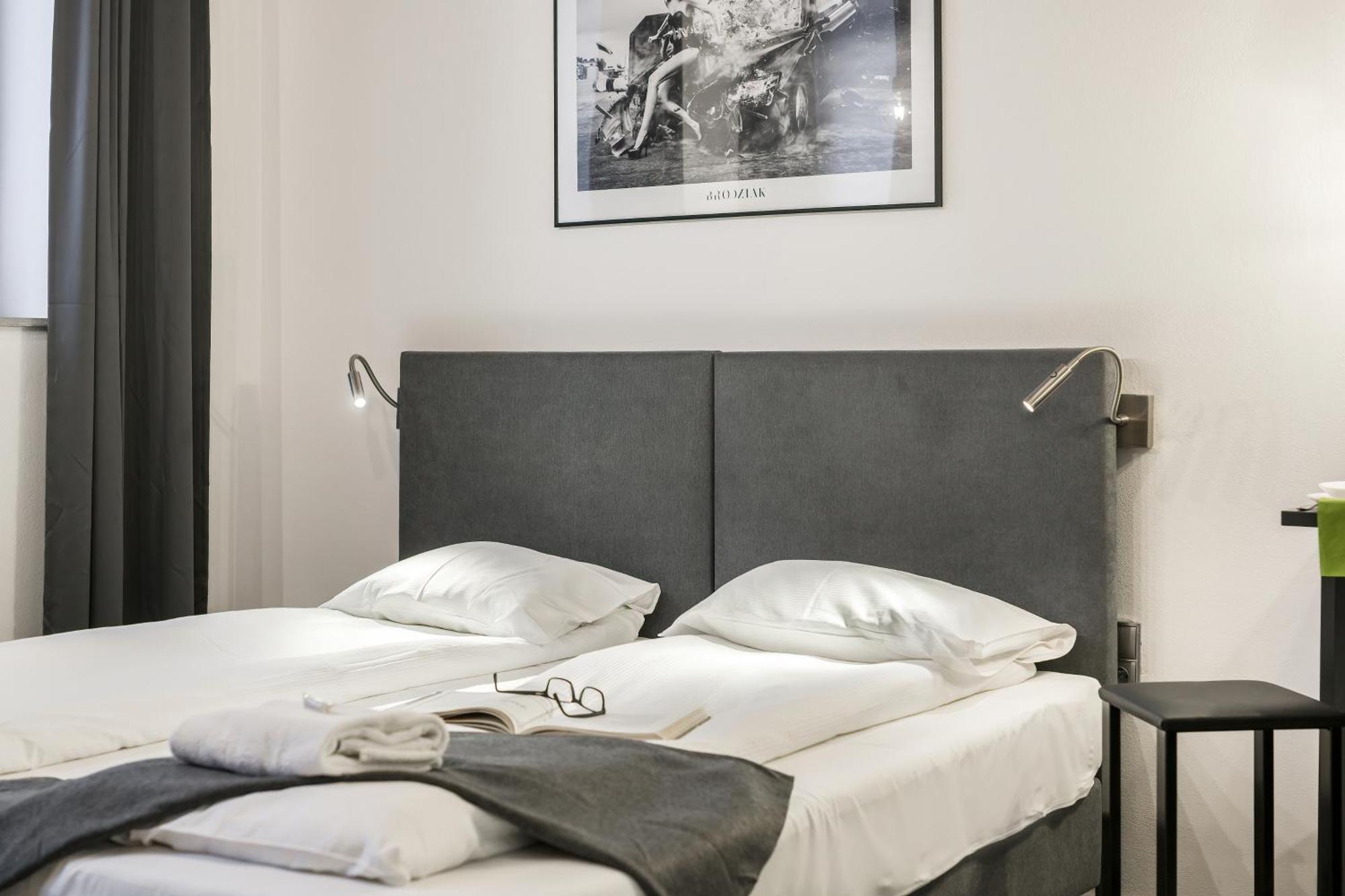 Level -1 Loft Apartments City Center By Renters Poznan Exterior foto